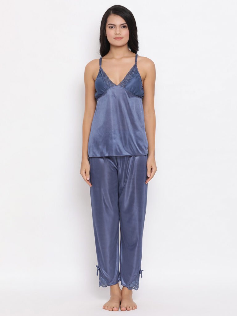 Top & Pyjama Set in Dark Blue – Satin