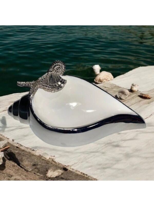 DECORATIVE SEASHELL DESIGN BOWL