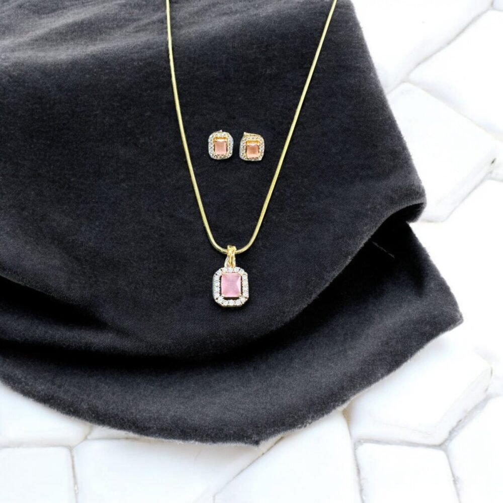 Cubic Zirconia Delicate Pendant Set With Gold Plating