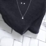 Cz Moti Pendant Set With Rhodium Plating