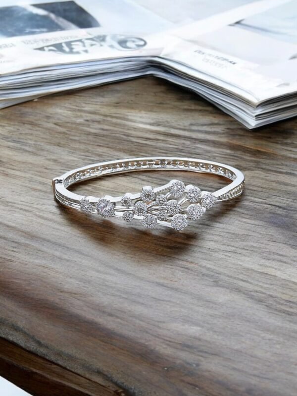 Cubic Zirconia Delicate Kada