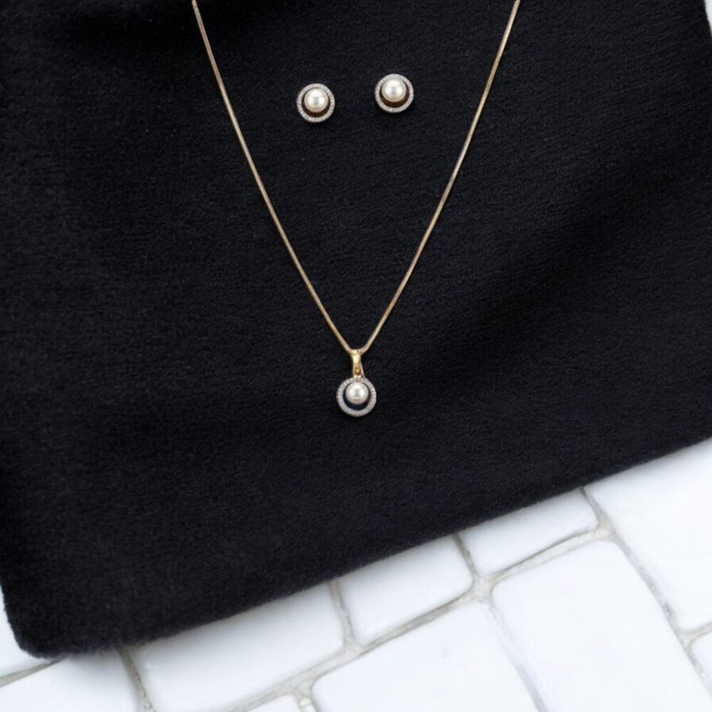 Cubic Zirconia Delicate Pendant Set With 2 Tone Plating