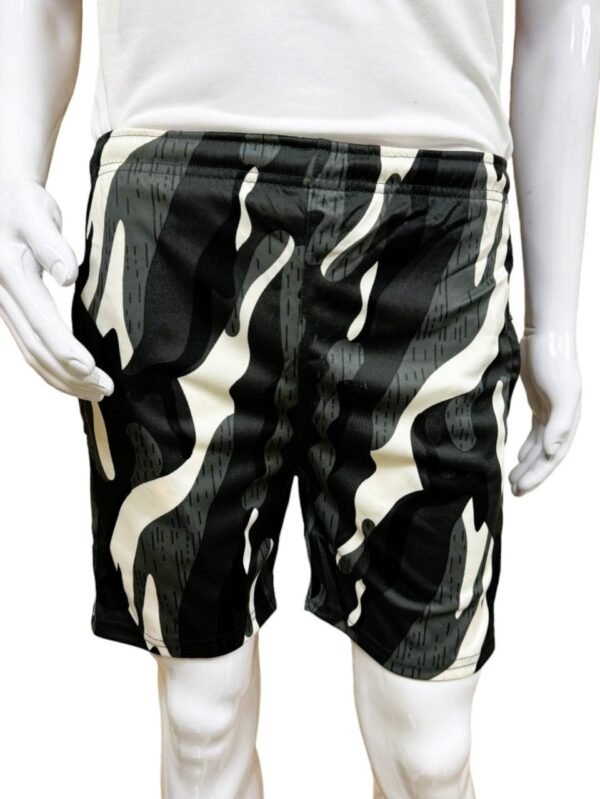 Men's Military Black Camo Print Shorts with Chain Pockets in Lycra Fabric - Large